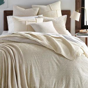 OAKE Clipped Hexagon King Duvet Cover Sham Set